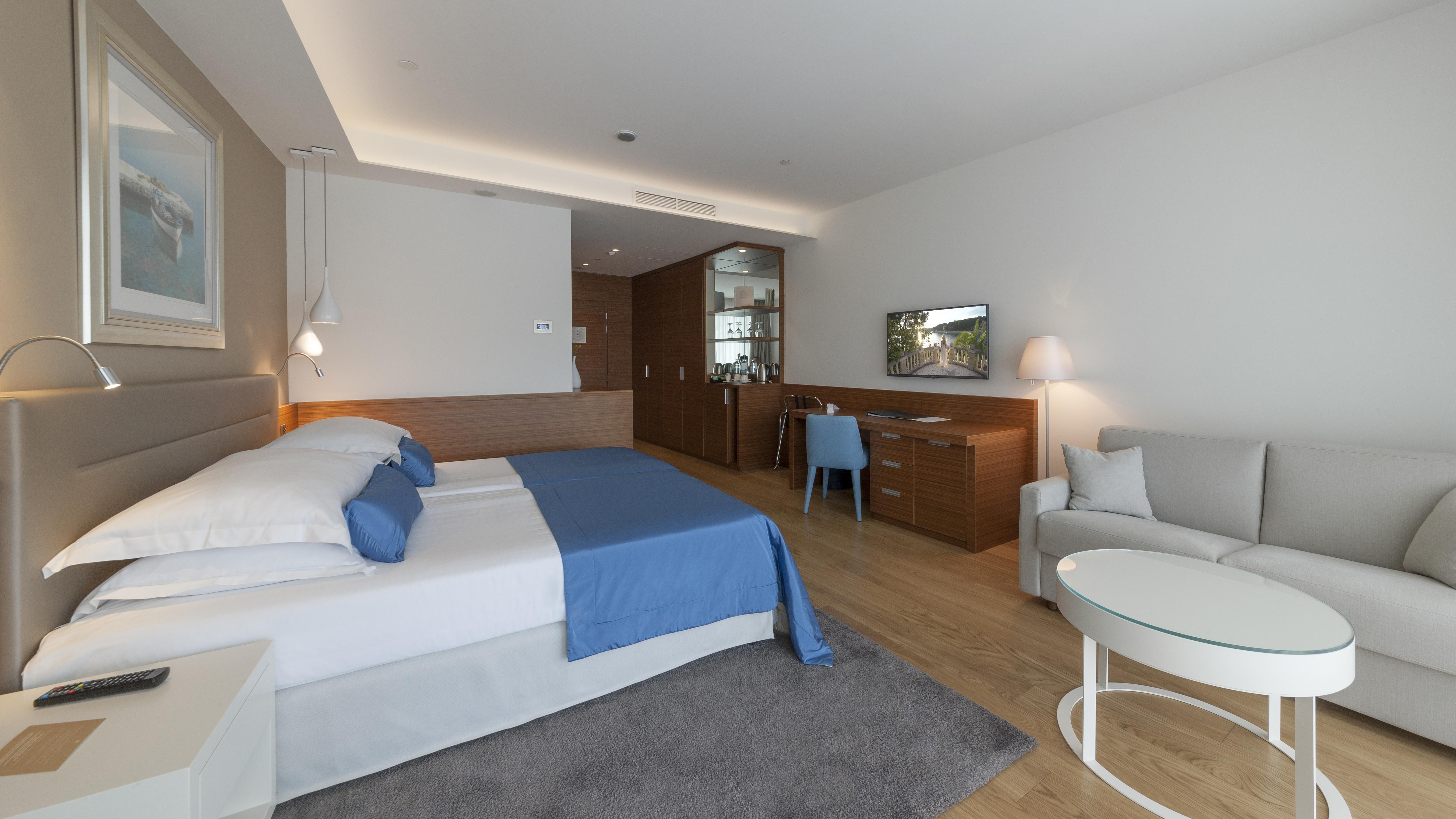 Hotel Bellevue Mali Lošinj Екстериор снимка