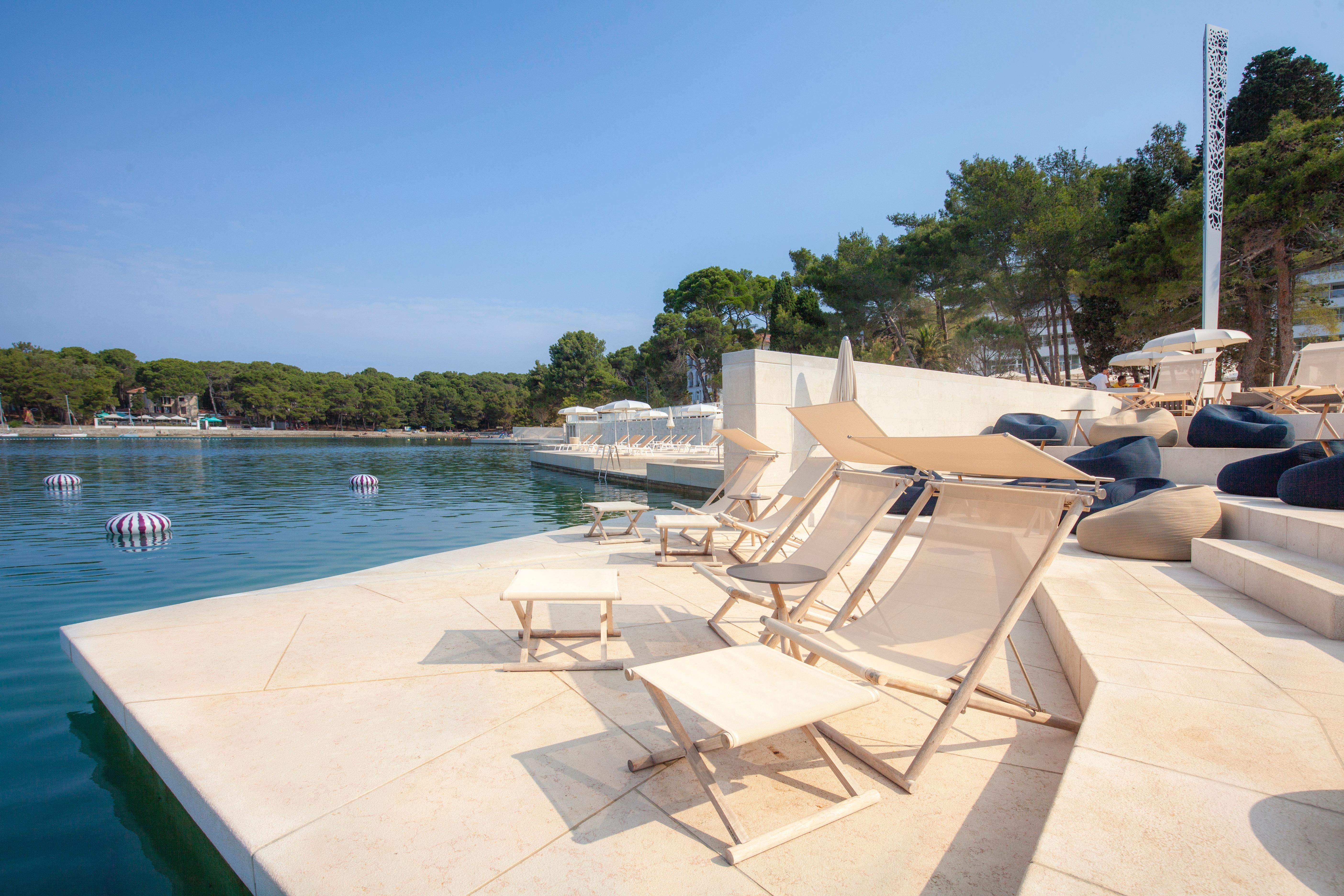 Hotel Bellevue Mali Lošinj Екстериор снимка