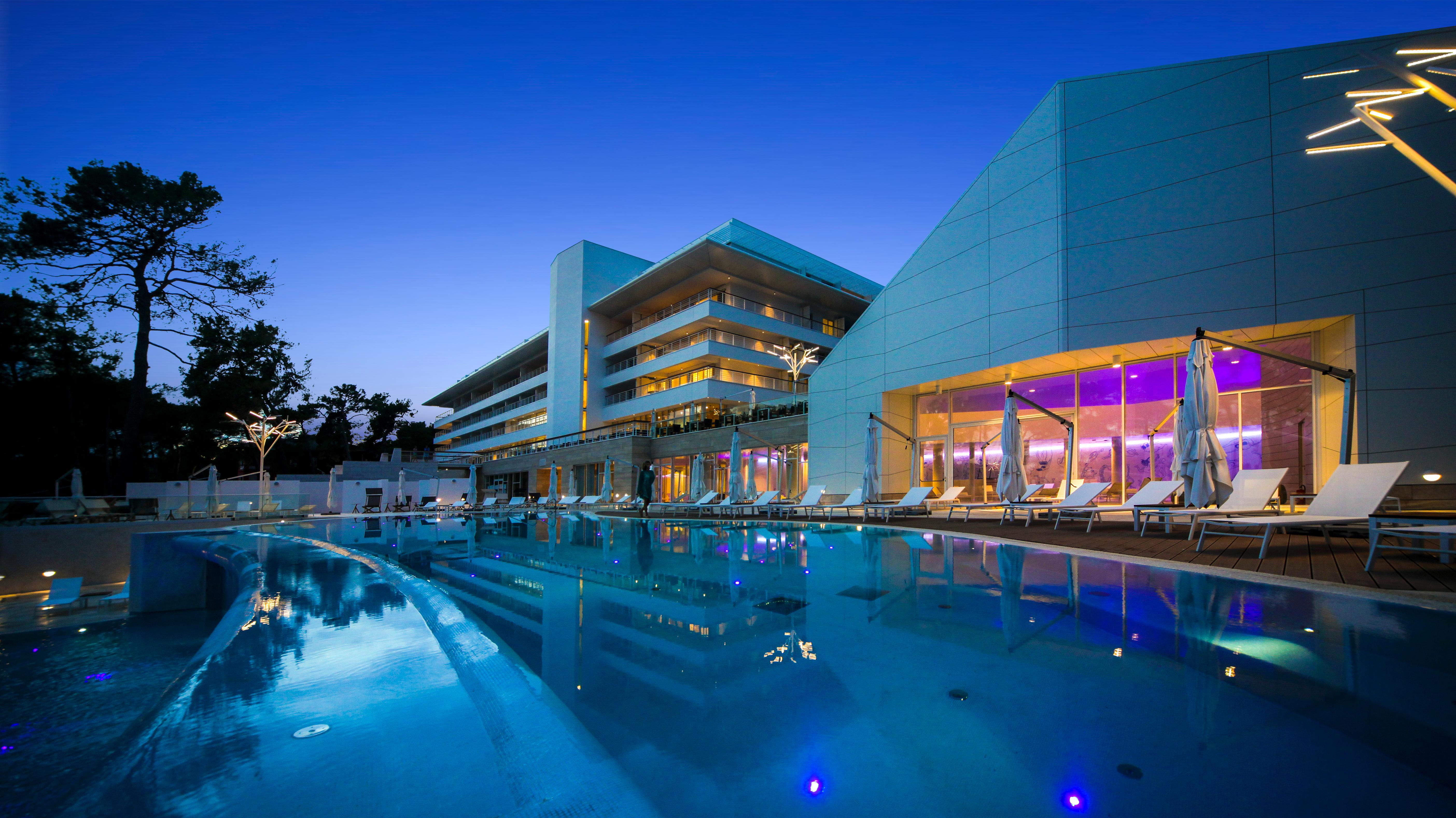 Hotel Bellevue Mali Lošinj Екстериор снимка