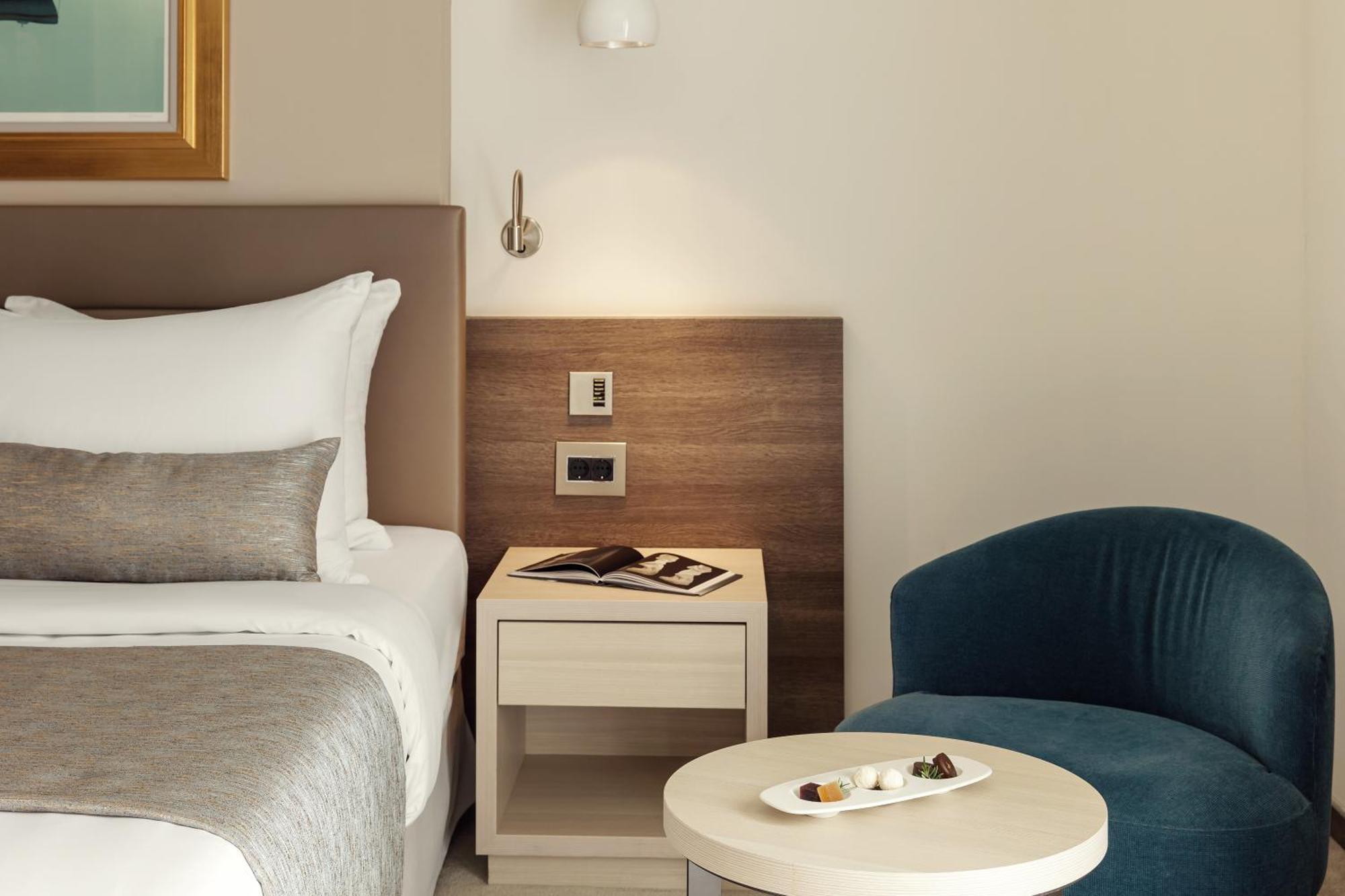 Hotel Bellevue Mali Lošinj Екстериор снимка