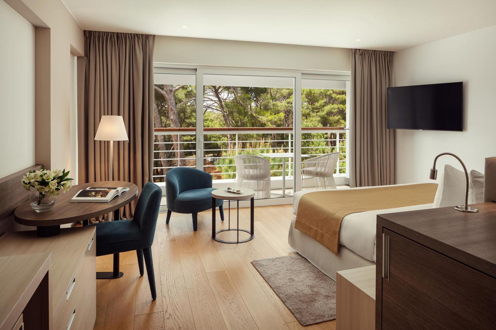 Hotel Bellevue Mali Lošinj Екстериор снимка
