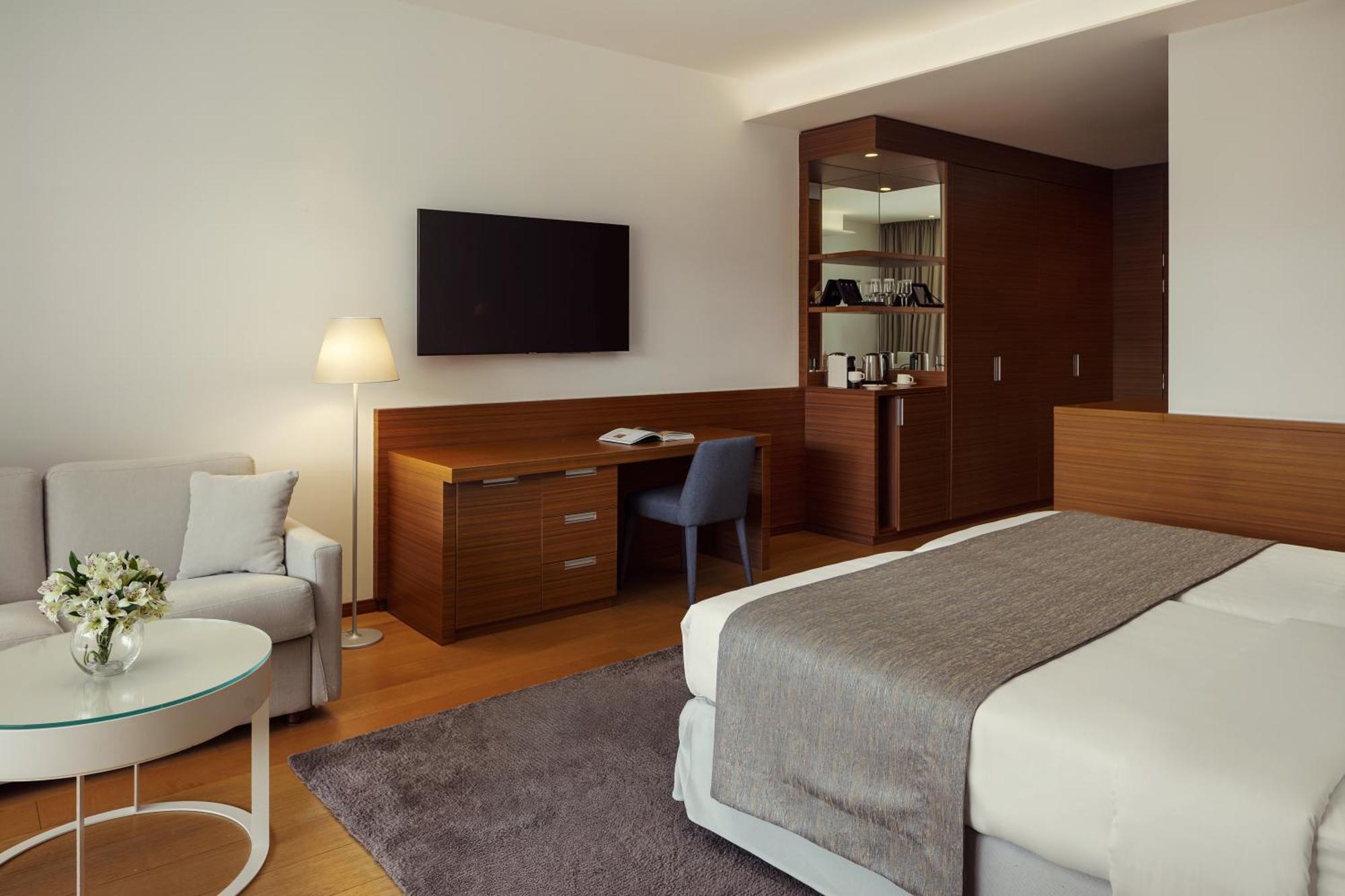 Hotel Bellevue Mali Lošinj Екстериор снимка